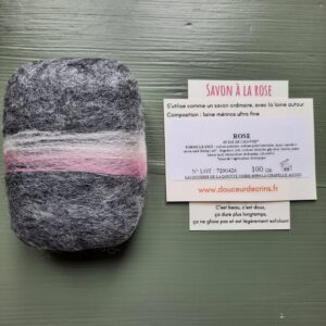Savon feutré parfum rose